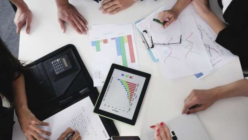 Business People in UAE